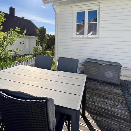 Gorgeous In Lindesnes With Wifi Spangereid